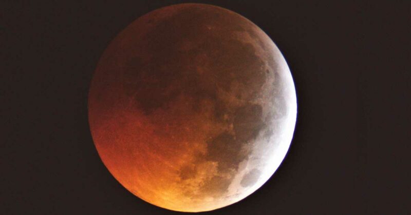 É Hoje! Eclipse total da lua ocorre na noite deste domingo e será visível em todo o Brasil