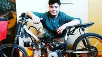 Com apenas 18 anos, jovem projeta moto que funciona com água suja ou água do mar