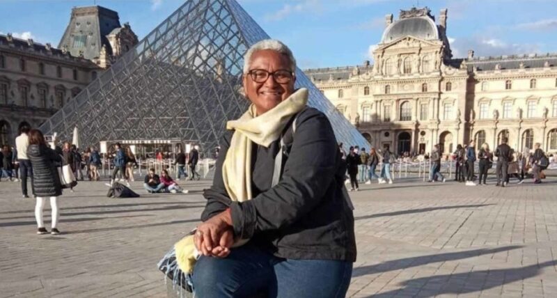 A história da vovó de 61 anos que decidiu aproveitar sua aposentadoria viajando pelo mundo
